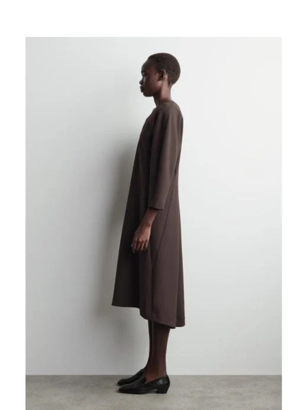 COS
Women's Black Sculpted Long-Sleeved Midi Dress